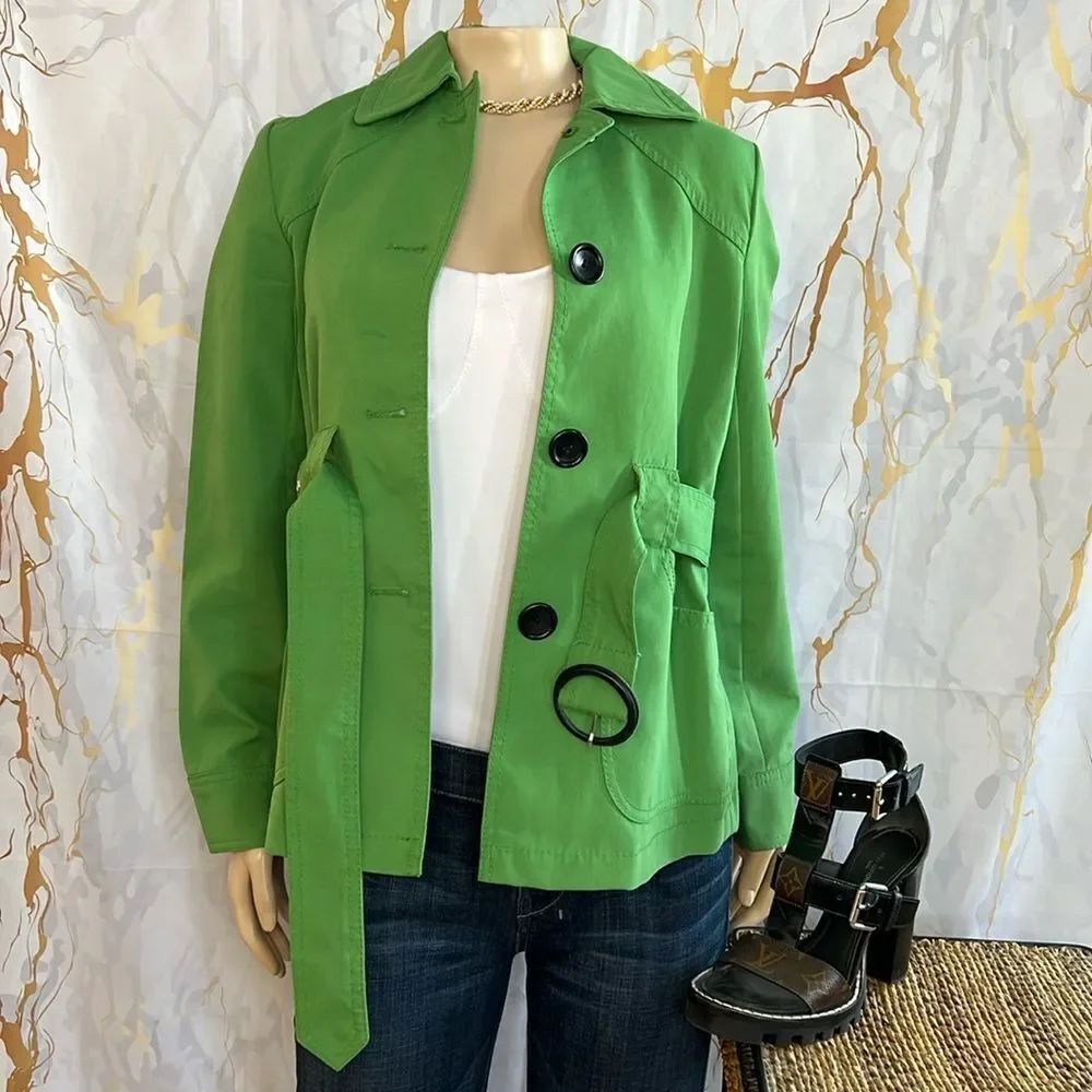 * Banana Republic, Kelly Green jacket with center tie